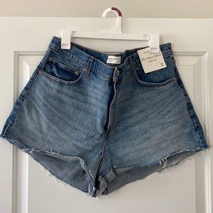 a&f high rise mom short